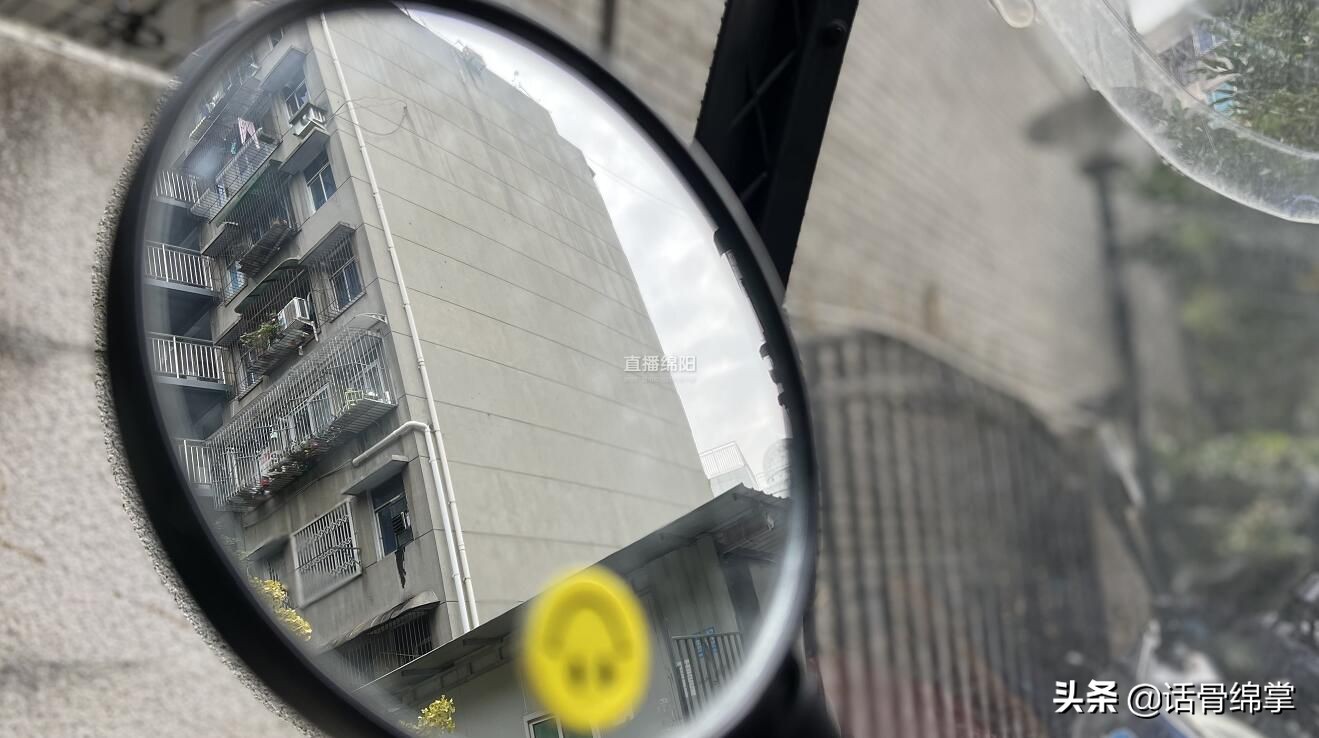 电动车保管费多少钱一个月_ 涪城区物业公摊面积停车收费 _