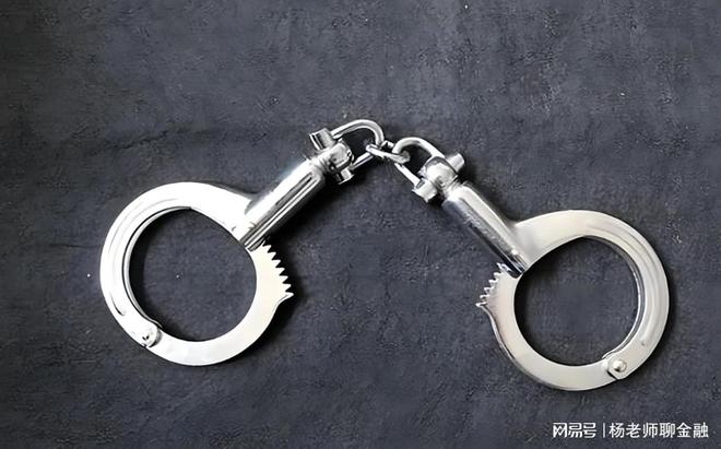AB贷诈骗术_任性贷里的担保费是什么意思_贷款中介套路