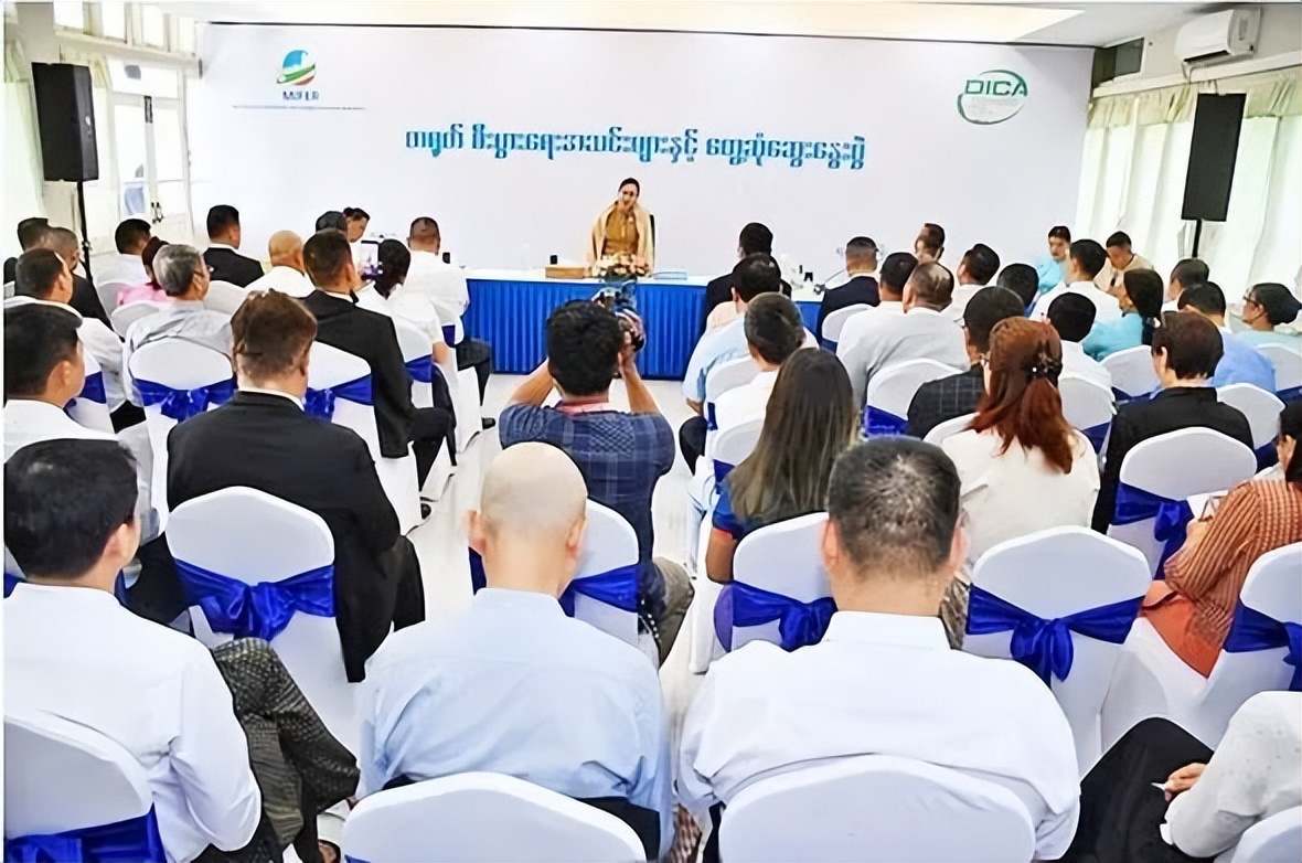 中国最新的换美元规定_缅甸接受人民币投资政策_缅甸人民币投资