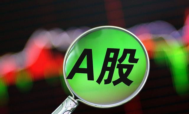 有多少公司是处于亏损经营_净资产为负ST退市风险警示_年报季公司生存压力