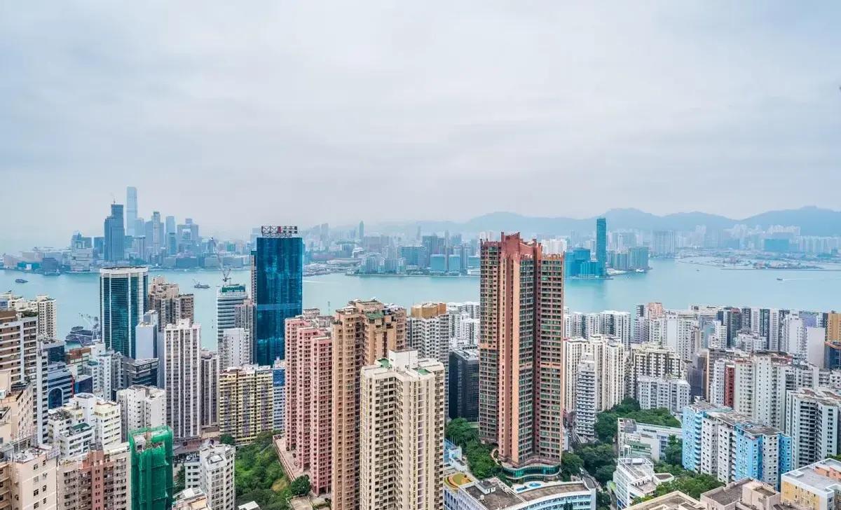 高位接盘买房风险_房贷断供止损决策_二手房还在还贷能卖吗