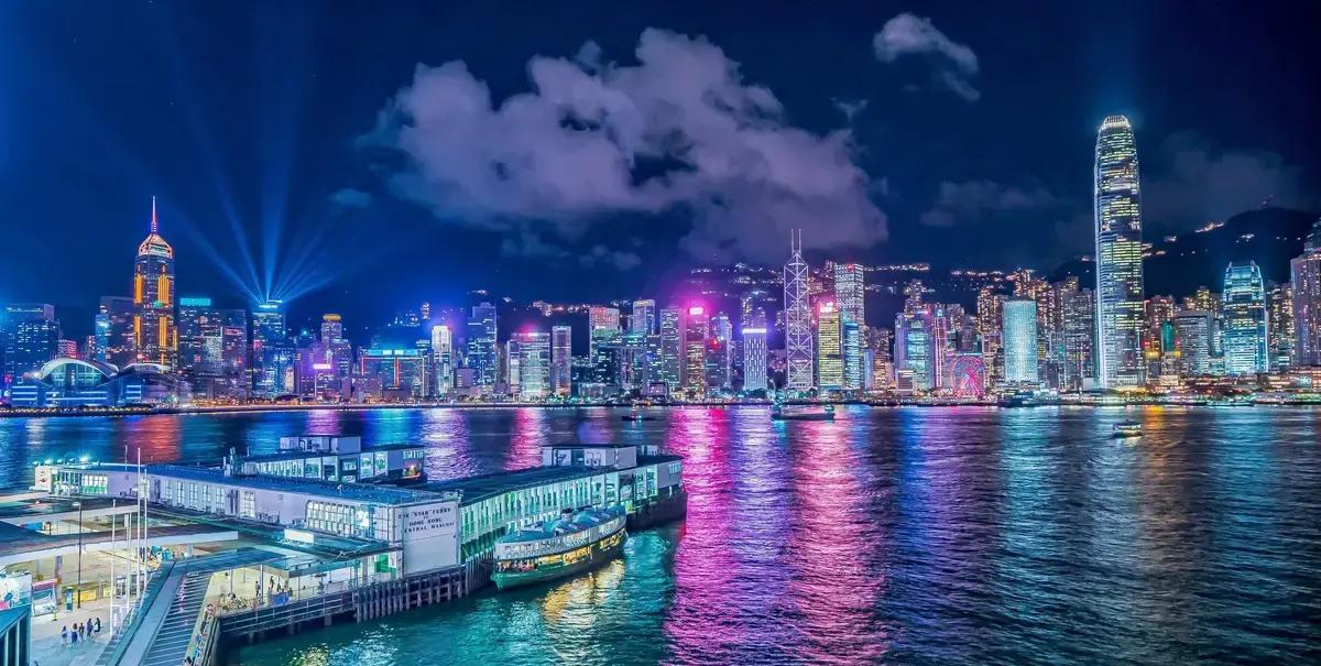 香港跨境财富管理中心_做外汇的都是些什么人_瑞士财富管理中心衰落